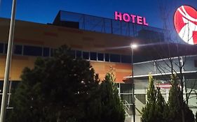Via Baltica Panevezys Self Check-In Hotel